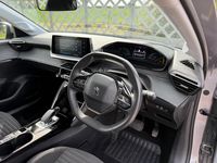 Used Peugeot e-208 Active Premium 100 kW (136 HP) 2021 Grey Hatchback