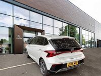 Used Hyundai i20 Premium 90 HP (66 kW) 2025 White Hatchback