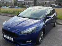 Used Ford Focus ST-Line 125 HP (91 kW) 2017 Deep impact blue metallic Hatchback