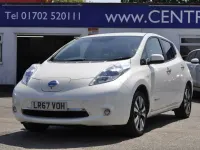 Used Nissan Leaf Tekna 80 kW (109 HP) 2017 White Hatchback