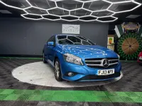 Used Mercedes A180 122 HP (89 kW) 2013 Blue Hatchback