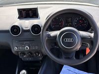 Usado Audi A1 Black Edition 2011 Branco Citadino