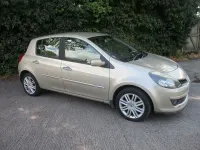 Used Renault Clio Initiale 111 HP (81 kW) 2007 Gold Hatchback