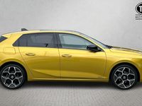 Used Vauxhall Astra Ultimate 130 HP (95 kW) 2023 Yellow/black Hatchback