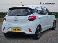 Used Hyundai i10 Premium 67 HP (49 kW) 2020 White Hatchback