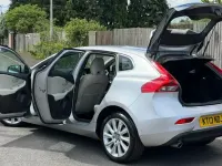 Usado Volvo V40 SE Lux 2013 Prateado Citadino