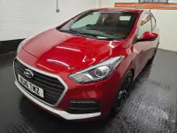 Used Hyundai i30 Turbo 183 HP (134 kW) 2016 Red Hatchback
