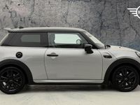 Usado Mini Cooper S Hatch 176 HP (129 kW) 2023 Prateado Citadino