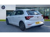 Usado VW Polo Life 95 HP (69 kW) 2024 Cinzento Citadino