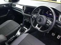 Used VW T-Roc R-line 148 HP (108 kW) 2021 Yellow SUV