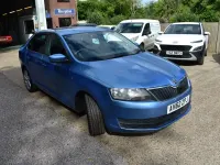 Used Skoda Rapid SE 105 HP (77 kW) 2012 Blue Hatchback