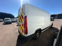 Używany Maxus V90 161 KM (118 kW) 2022 Biały Van