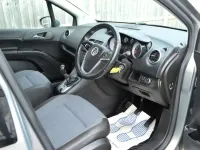 Używany Vauxhall Meriva 2015 Brązowy Minivan