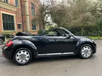 Usado VW Beetle Design 105 HP (77 kW) 2014 Preto Citadino