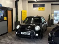 Used Mini Cooper S Hatch 190 HP (139 kW) 2016 Black Hatchback