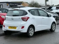 Used Hyundai i10 SE 87 HP (63 kW) 2016 White Hatchback