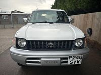 Used Toyota Land Cruiser Prado 2004 White SUV