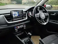 Used Kia Stonic 99 HP (72 kW) 2022 Red SUV
