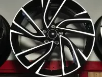 Used VW Golf VII GTD 2016 Silver Hatchback