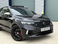 Usado VW T-Roc R 300 HP (220 kW) 2020 Preto SUV