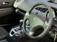 Used Peugeot 5008 Allure 115 HP (84 kW) 2014 Black MPV