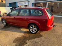 Used Ford Focus Zetec 2009 Red Estate