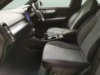 Used Volvo XC40 Core 163 HP (119 kW) 2026 SUV