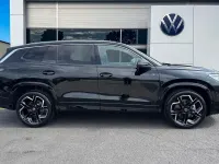 New VW Touran R-line 2026 Black MPV