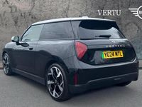 Used Mini Cooper SE Hatch 158 kW (215 HP) 2024 Black Hatchback