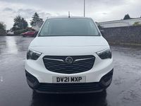 Used Vauxhall Combo 100 HP (73 kW) 2021 White MPV