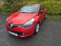 Usado Renault Clio IV Expression+ 75 HP (55 kW) 2013 Vermelho Citadino