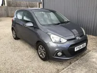 Usado Hyundai i10 Premium 83 HP (61 kW) 2015 Cinzento Citadino