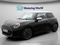 Used Mini Cooper SE Exclusive 2025 Black Hatchback