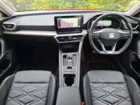 Used Seat Leon XCELLENCE Lux 150 HP (110 kW) 2021 Red Hatchback