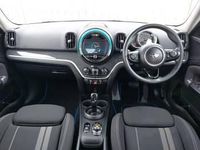 Used Mini Cooper S Classic 192 HP (141 kW) 2019 Blue Hatchback
