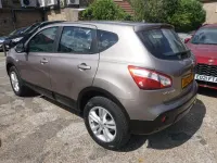 Used Nissan Qashqai Acenta 117 HP (86 kW) 2012 Beige SUV