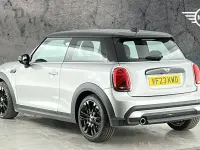 Used Mini Cooper Exclusive 134 HP (98 kW) 2023 Silver Hatchback