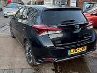 Used Toyota Auris Hybrid Design 136 HP (100 kW) 2016 Grey Hatchback