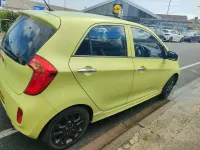 Used Kia Picanto 84 HP (61 kW) 2012 Green Hatchback