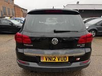 Used VW Tiguan SE 140 HP (102 kW) 2012 Black SUV
