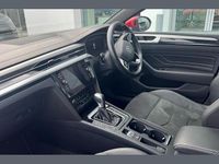 Usado VW Arteon R-line 218 HP (160 kW) 2022 Vermelho Carrinha