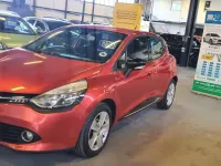 Używany Renault Clio IV Dynamique 2014 Czerwony Hatchback