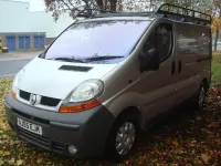 Used Renault Trafic 135 HP (99 kW) 2005 Silver MPV