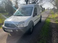 Second-hand Ford Transit Connect 90 CP (66 kW) 2012 Alb Monovolum