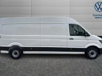 Usado VW Crafter 140 HP (102 kW) 2024 Branco Van