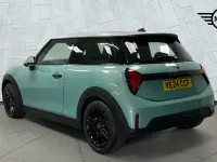 Used Mini Cooper S Hatch 201 HP (147 kW) 2024 Green Hatchback