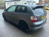 Begagnad Honda Civic Type R 197 HK (144 kW) 2005 Grå Halvkombi