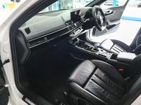 Used Audi A4 Black Edition 150 HP (110 kW) 2021 White Estate