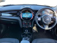 Used Mini Cooper Classic 136 HP (100 kW) 2022 Silver Hatchback