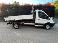 Usado Ford Transit 130 HP (95 kW) 2018 Branco Cabrios